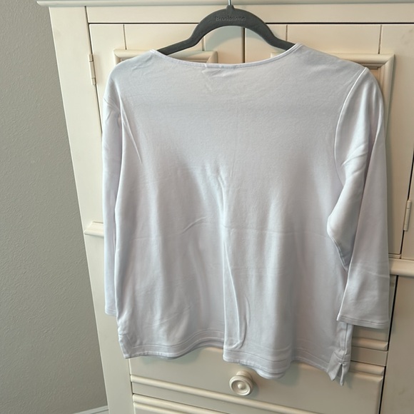 JJill Size M White 3/4 Length Sleeve Top With Buttons on the Shoulder - Picture 8 of 13